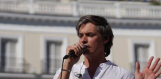 Más de 1.000 dólares cuestan boletos Miami-Caracas por American Airlines mas-de-1.000-dolares-cuestan-boletos-miami-caracas-por-american-airlines