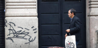 Government claims there are only 9,421 homeless people in Argentina — NGOs do not agree government-claims-there-are-only-9,421-homeless-people-in-argentina-—-ngos-do-not-agree