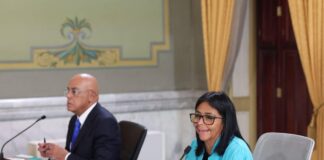 EEUU autoriza pago de defensa de Maduro y Cilia con fondos venezolanos eeuu-autoriza-pago-de-defensa-de-maduro-y-cilia-con-fondos-venezolanos