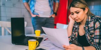 Radiografía de la economía de las familias: 6 de cada diez hogares tienen deudas según un estudio privado radiografia-de-la-economia-de-las-familias:-6-de-cada-diez-hogares-tienen-deudas-segun-un-estudio-privado