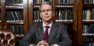Scott Bessent prevé una caída del petróleo tras el conflicto en Medio Oriente, pese al fuerte salto de los precios scott-bessent-preve-una-caida-del-petroleo-tras-el-conflicto-en-medio-oriente,-pese-al-fuerte-salto-de-los-precios