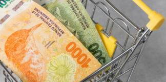 Argentine retail sales down 3.2% in April, with household defaults at a 20-year high argentine-retail-sales-down-3.2%-in-april,-with-household-defaults-at-a-20-year-high