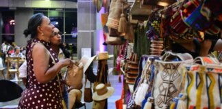 La Feria AMA llena de arte y cultura ancestral a Barranquilla este puente festivo: 125 artesanos de lujo de todo el Caribe exponen sus obras la-feria-ama-llena-de-arte-y-cultura-ancestral-a-barranquilla-este-puente-festivo:-125-artesanos-de-lujo-de-todo-el-caribe-exponen-sus-obras
